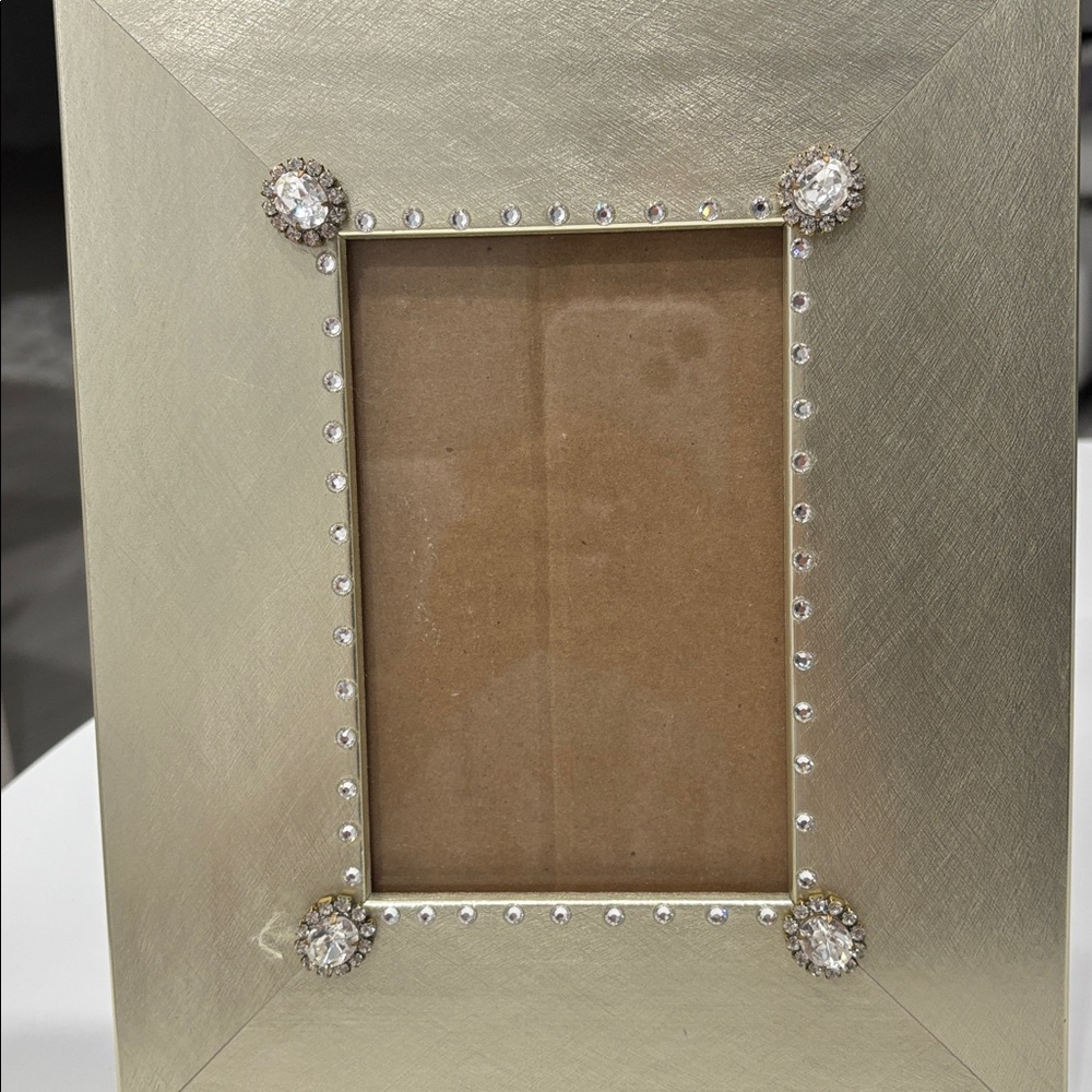 Gold Leaf Picture Frame  3 1/2 x 5 1/2 NWOT